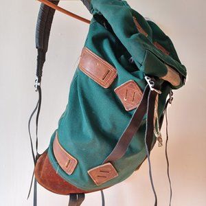 Vintage REI hiking backpack